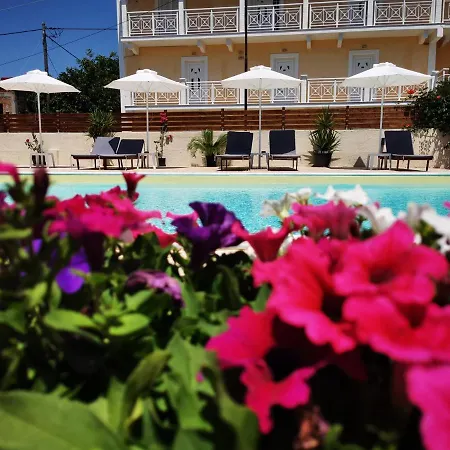 The Mathraki Studios 4* Arillas (Corfu)