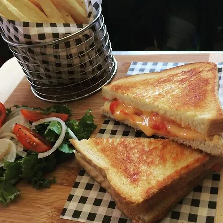 Apart Otel The Mathraki Studios Arillas (Corfu)