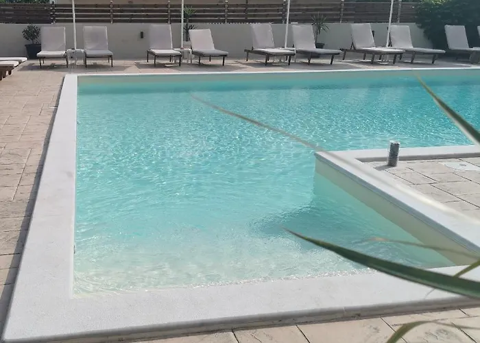 アパートホテル The Mathraki (adults Only) アリラス